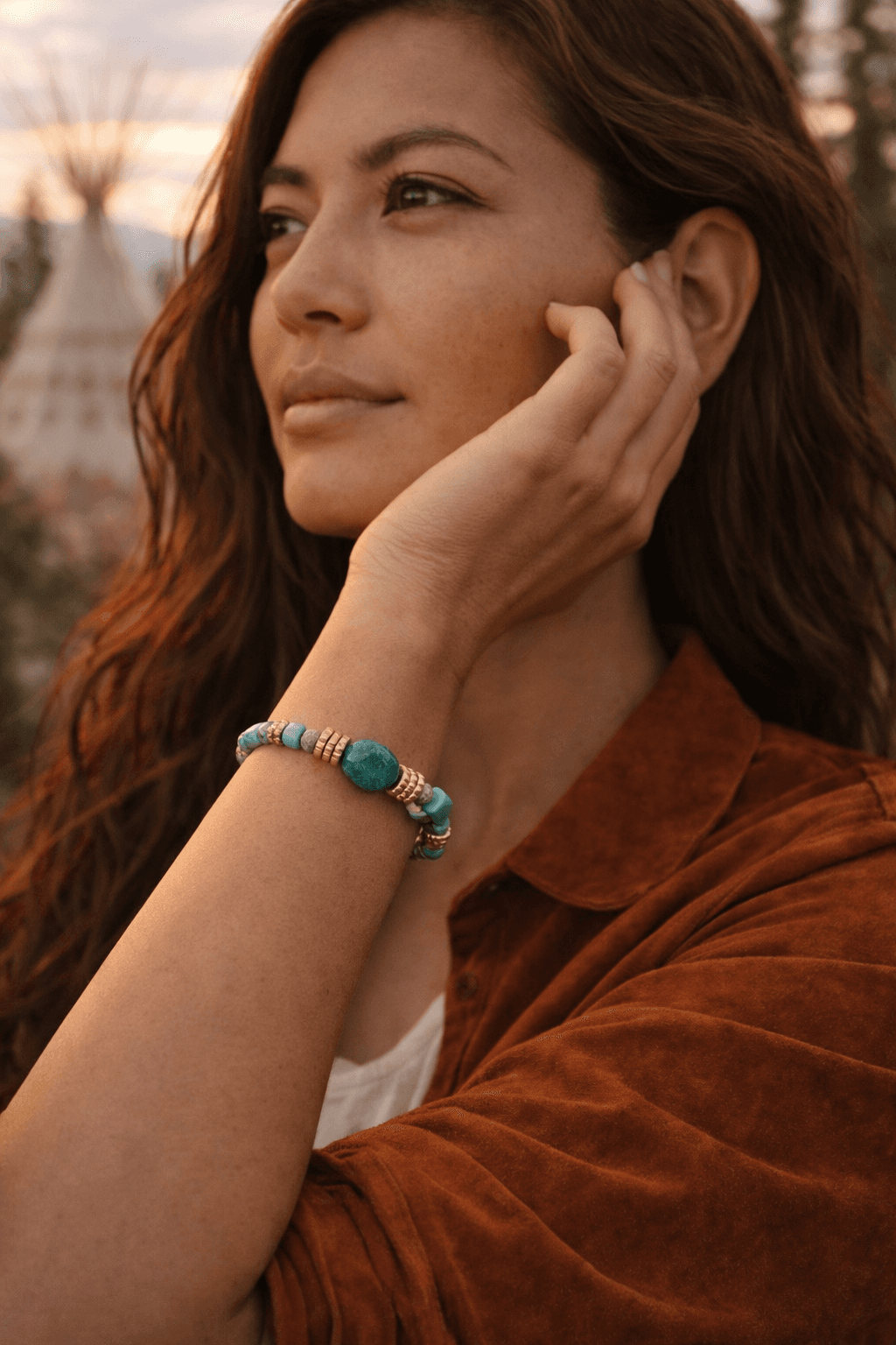 Bracelet Tomahawk porté